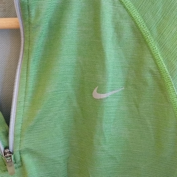 Nike Dri-Fit Running Jacket - Picture 5 of 5